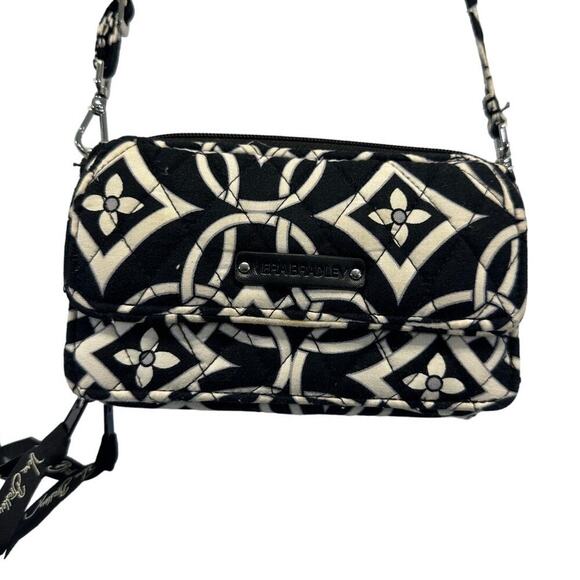 Vera Bradley Crossbody Wallet Purse Concerto Black White Pattern - Picture 1 of 10